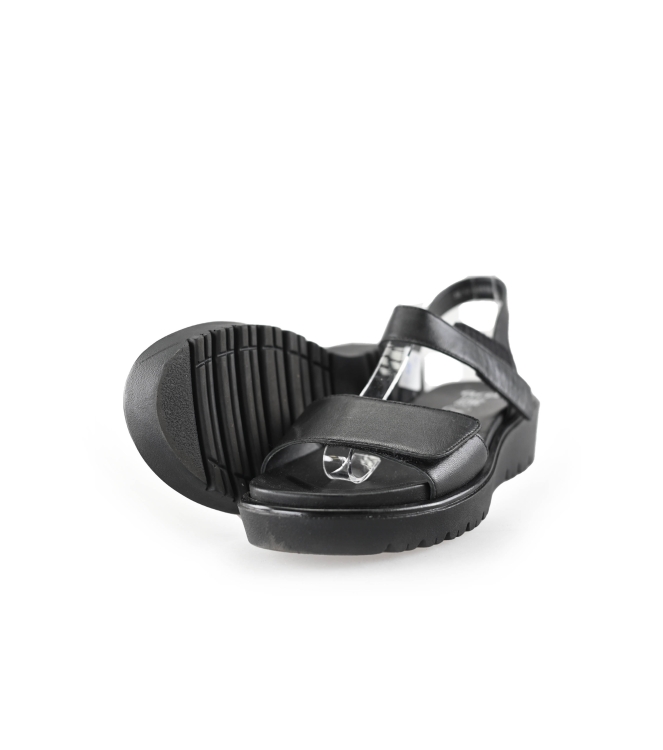 Ara Sandalen