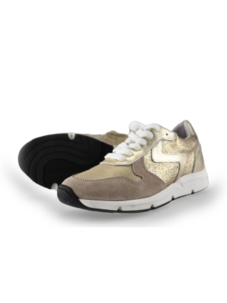 DSTRCT Sneakers