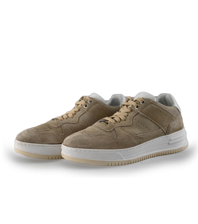 DSTRCT Sneakers
