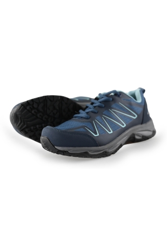 Travelin Sneakers