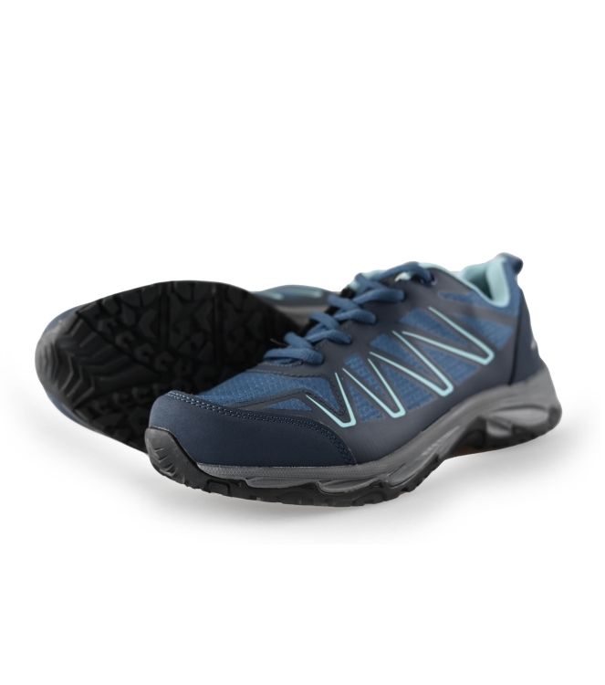 Travelin Sneakers