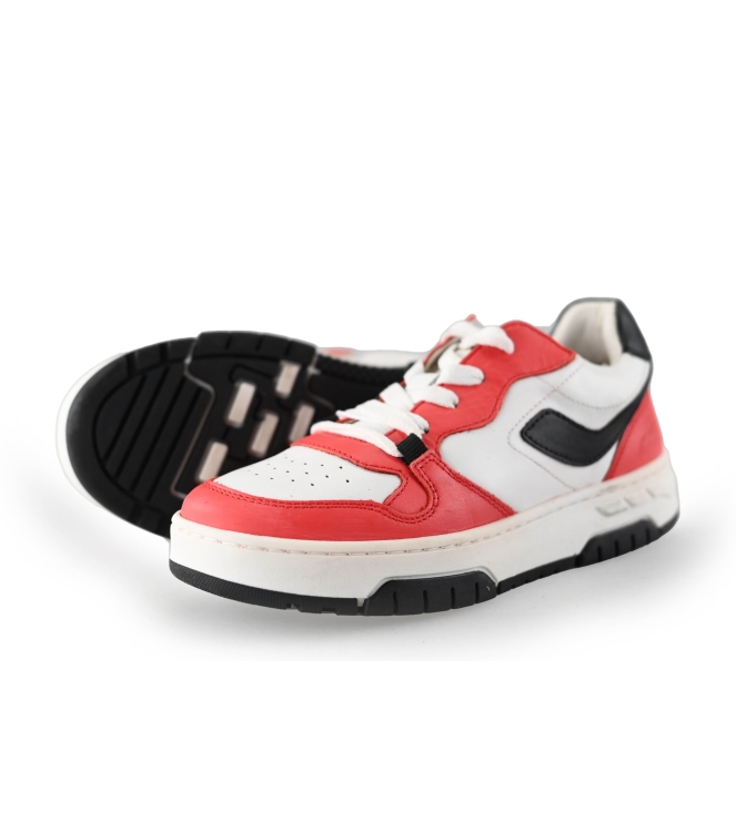 IK-KE Sneakers