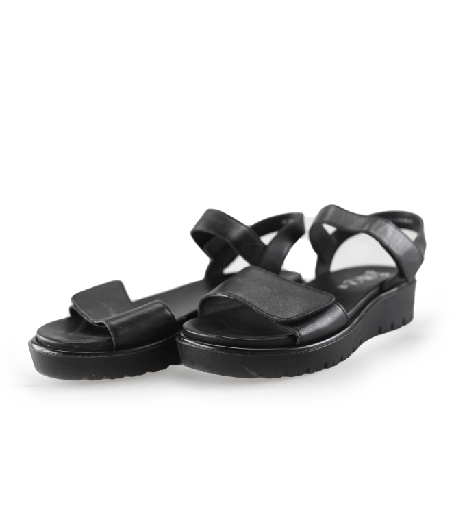 Ara Sandalen