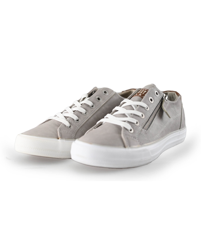 Mustang Sneakers