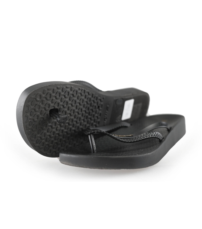 Ipamema Slippers