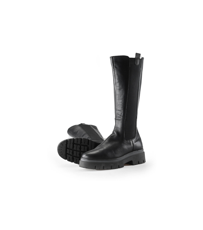 Tamaris Chelsea boots