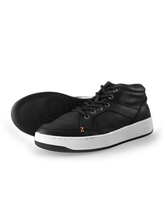 Hub Sneakers