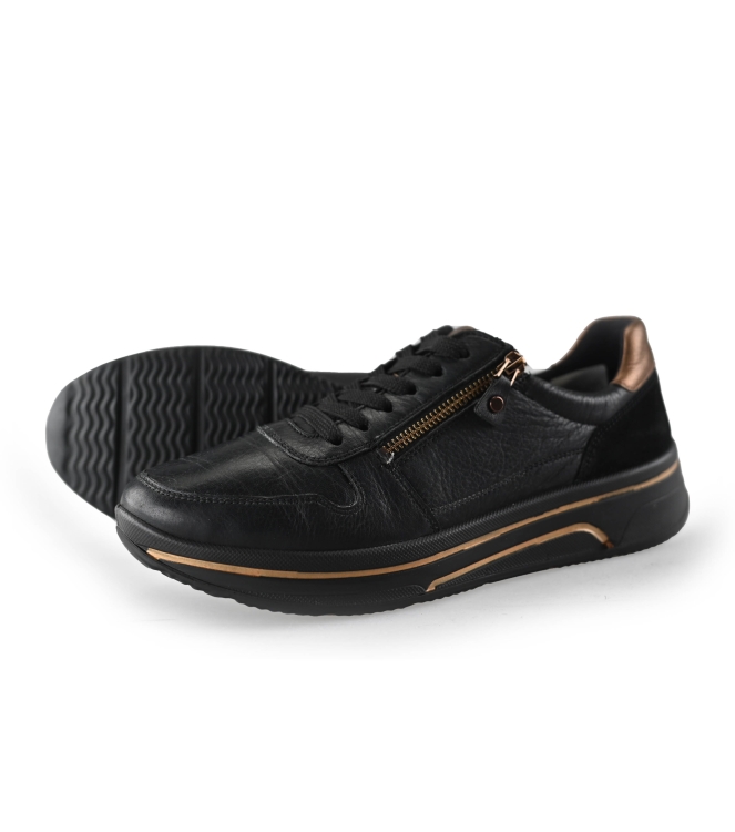 Ara Sneakers