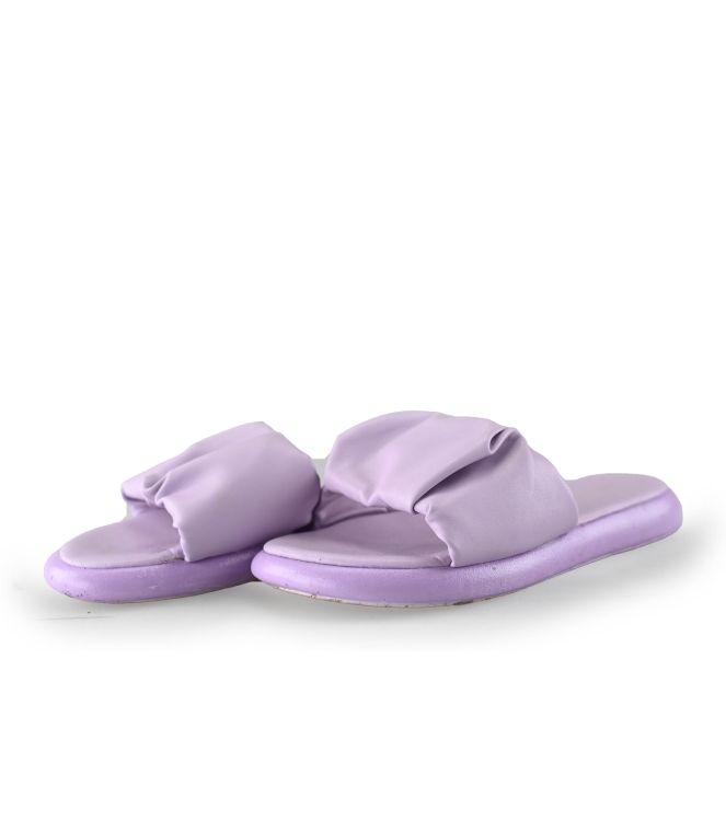 Mano Slippers