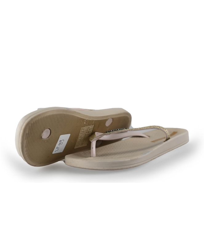 Ipamema Slippers