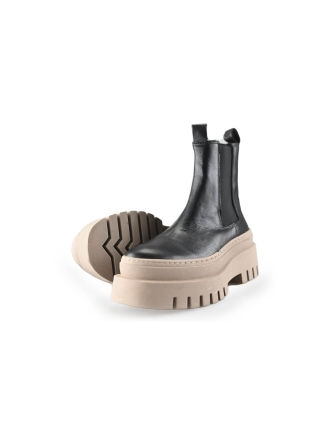 Tamaris Chelsea boots