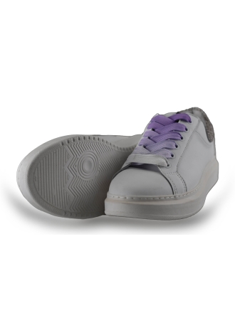 Maruti Sneakers