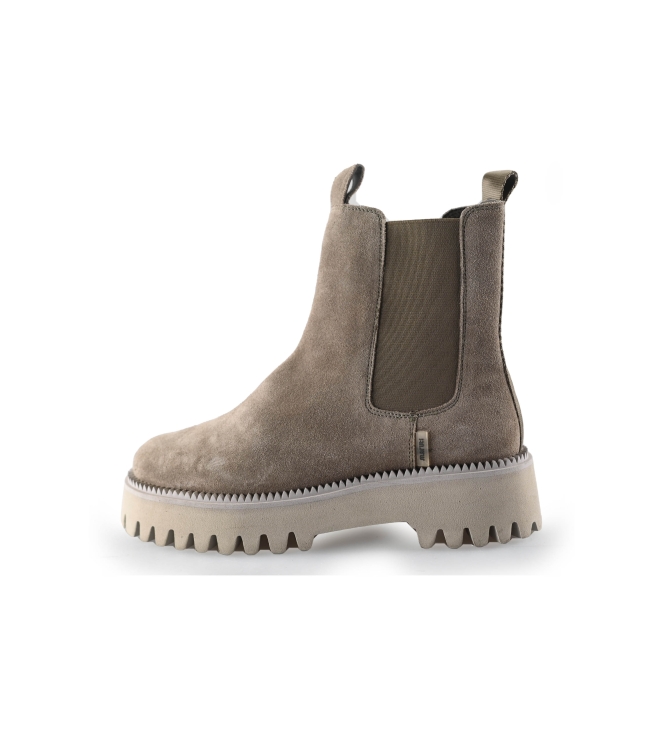 Maruti Chelsea boots