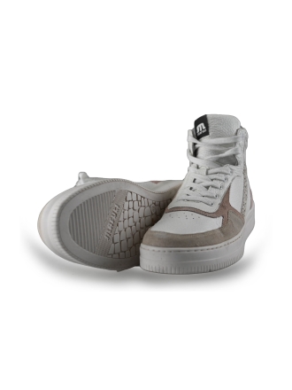 Maruti Sneakers