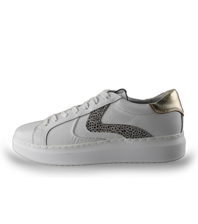 Maruti Sneakers