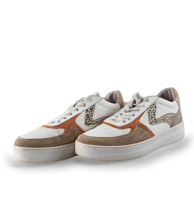 Maruti Sneakers