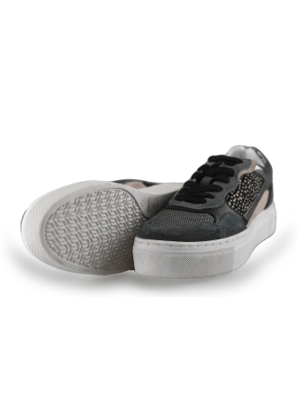 Maruti Sneakers