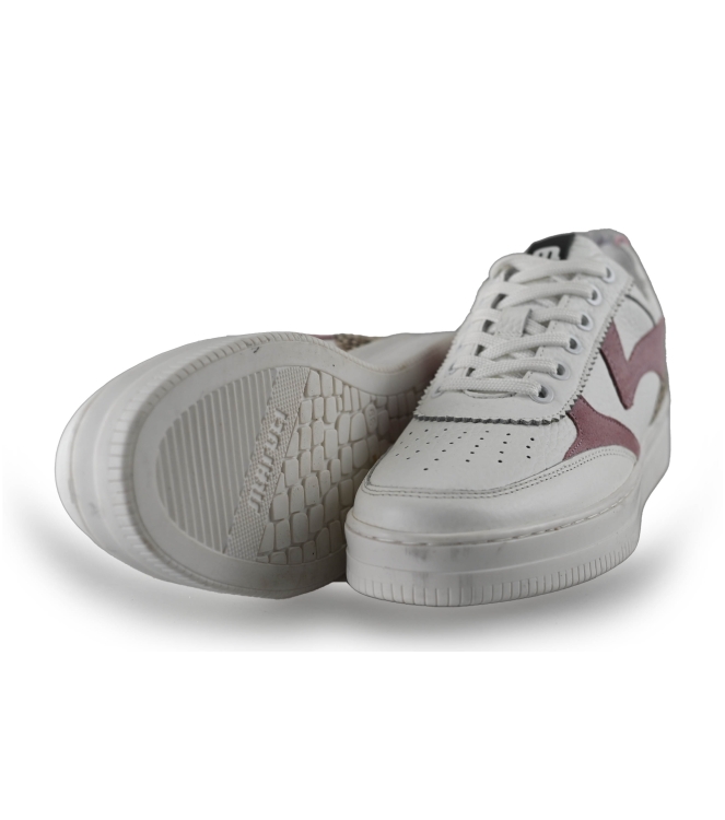 Maruti Sneakers