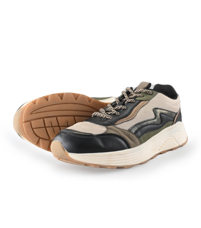 Dstrct3 Sneakers