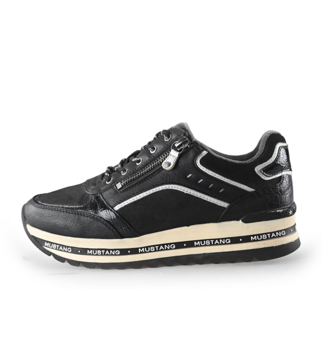Mustang Sneakers