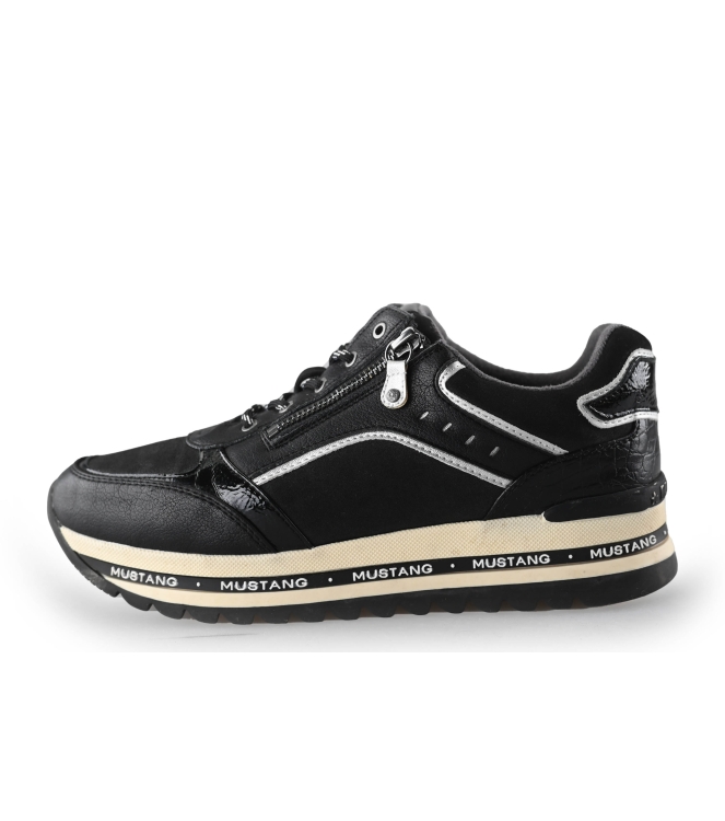 Mustang Sneakers