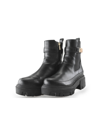 Guess Chelsea boots
