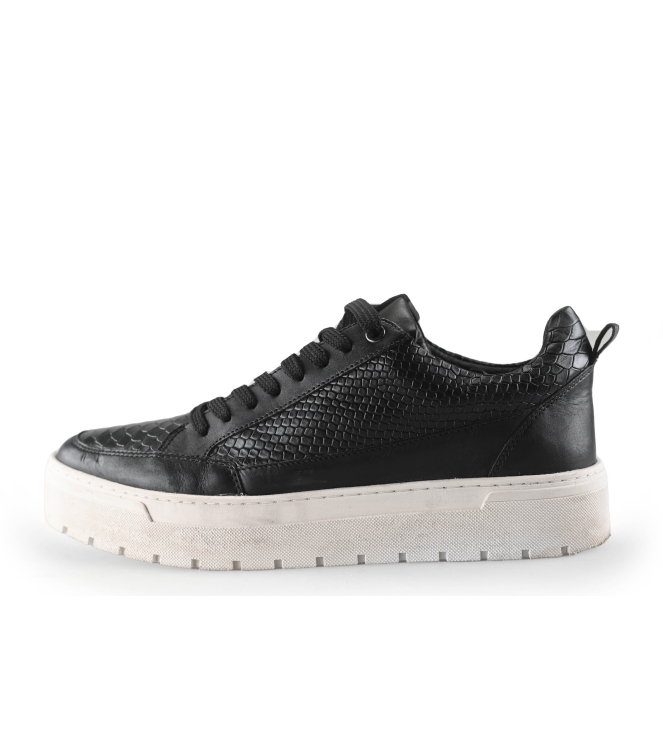 Sub55 Sneakers