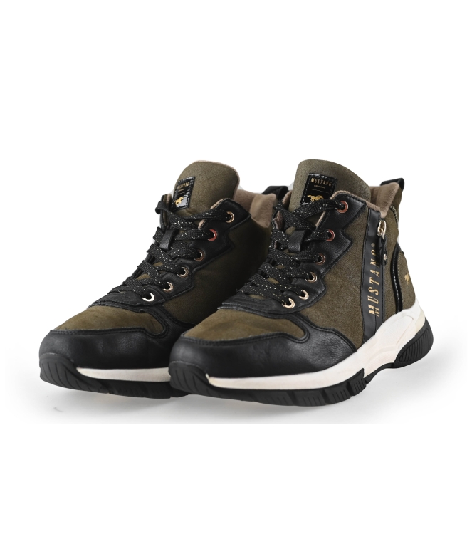 Mustang Sneakers