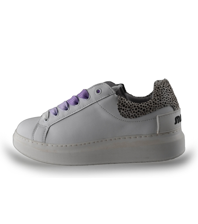 Maruti Sneakers
