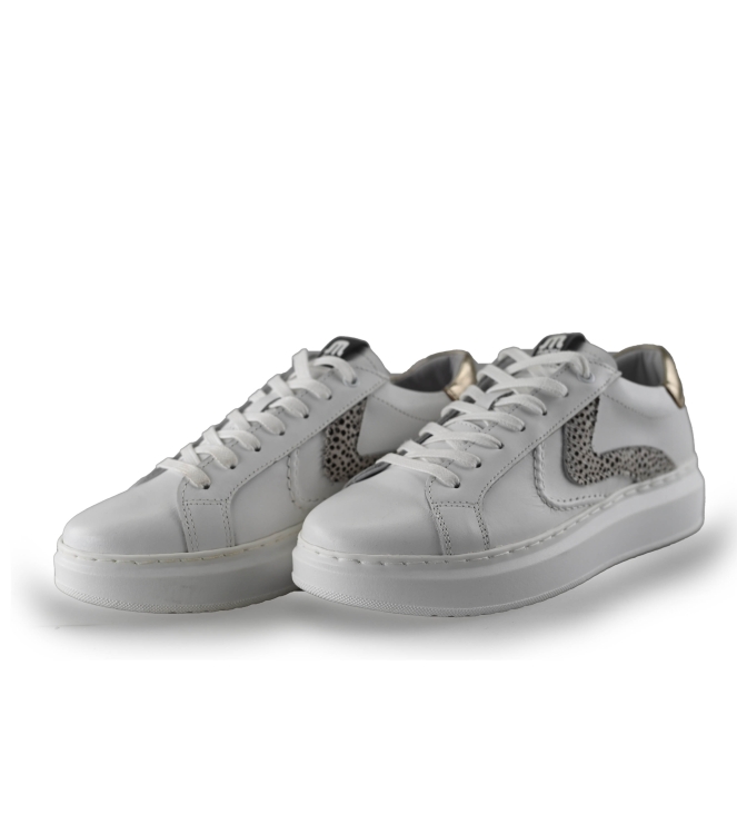 Maruti Sneakers