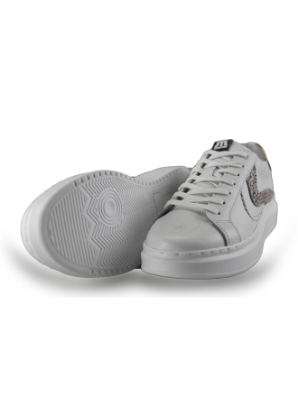 Maruti Sneakers