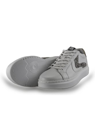 Maruti Sneakers