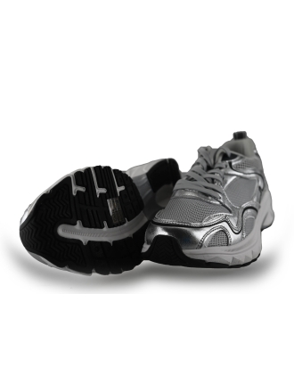 Maruti Sneakers