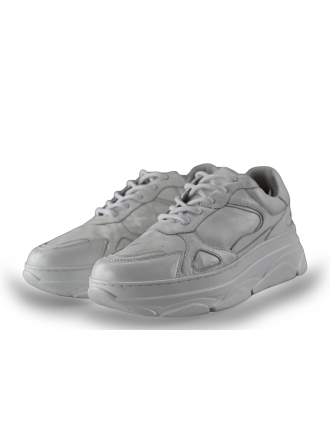 Omoda Sneakers