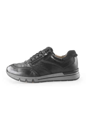 Caprice Sneakers