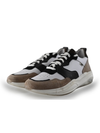 Maruti Sneakers