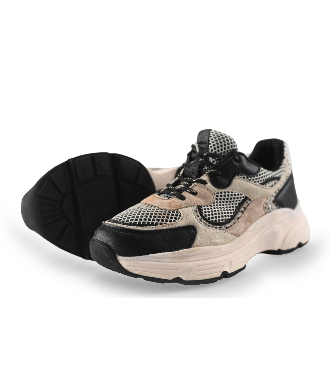 Sub55 Sneakers