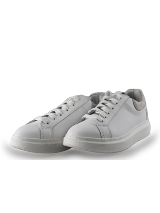 Maruti Sneakers