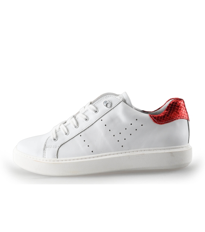 AQA Sneakers