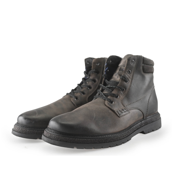 Outfielder Veterboots