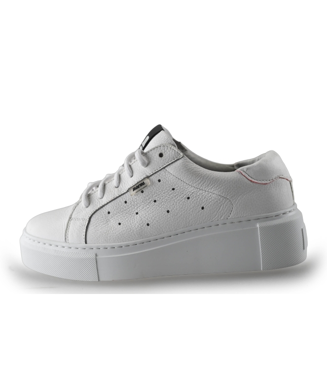 Maruti Sneakers