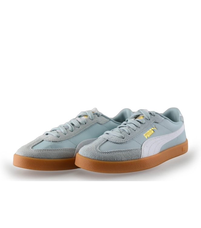 Puma Sneakers