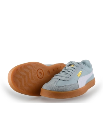 Puma Sneakers