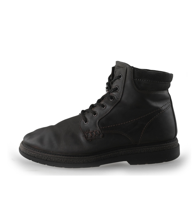 Outfielder Veterboots