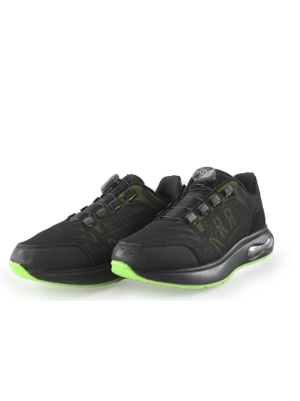 Red-Rag Sneakers