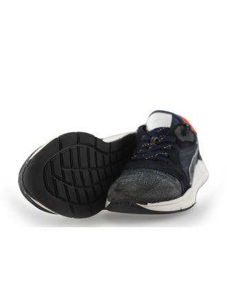 Wysh Sneakers