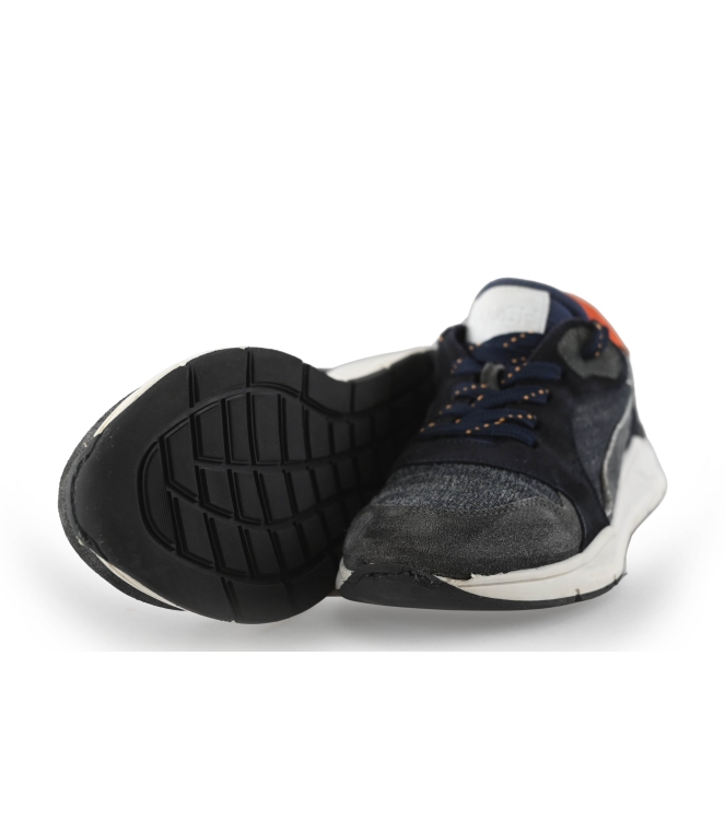 Wysh Sneakers