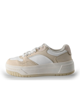 Champion Sneakers