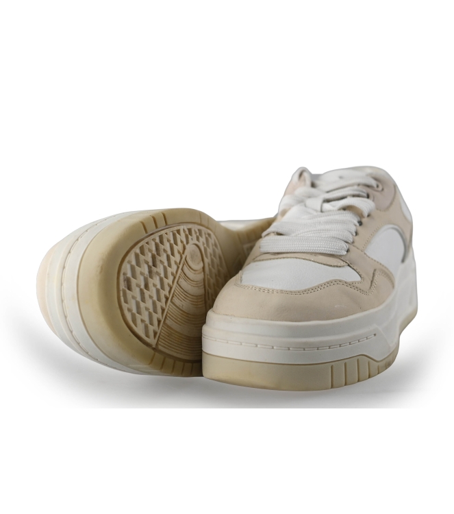 Champion Sneakers
