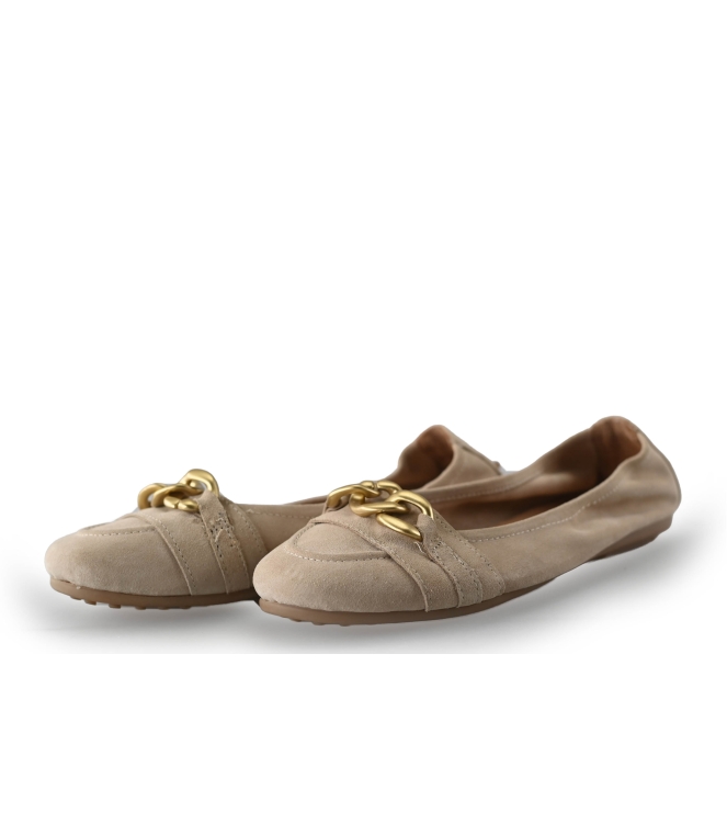 Ayana Ballerina's